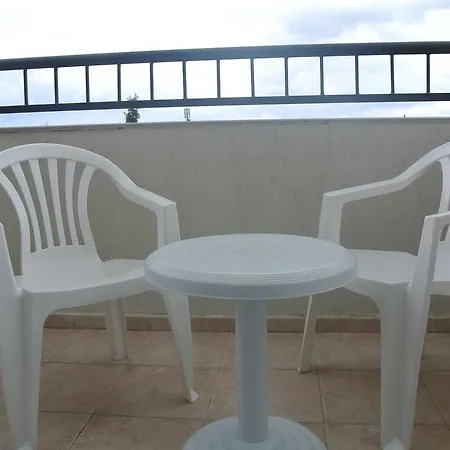 Rose Self Catering Sunny Beach
