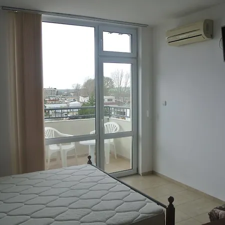 Rose Self Catering Apartment