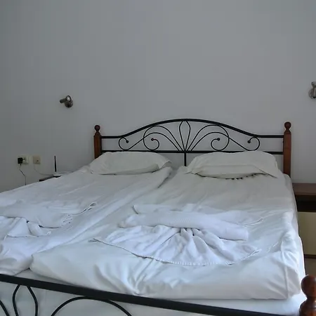 Apartment Rose Self Catering *