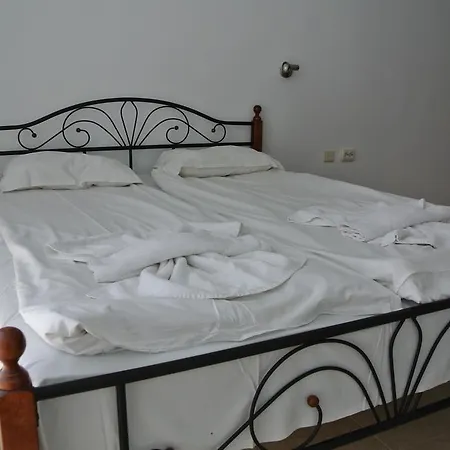 Rose Self Catering