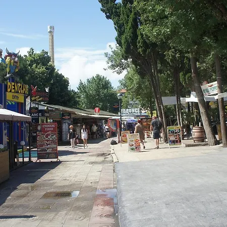 Rose Self Catering * Sunny Beach